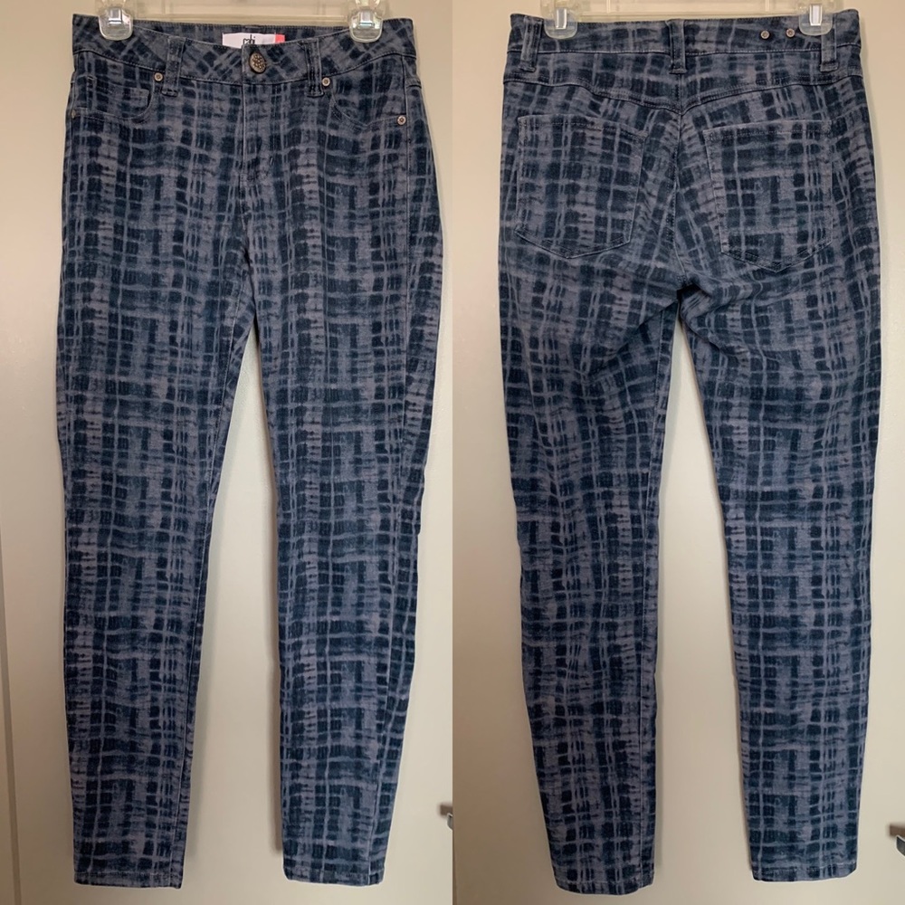 Cabi Curvy Skinny Grid TIEDYE Jeans